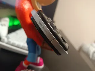 PSP 2000 negra en buen estado + Cargador y juegos