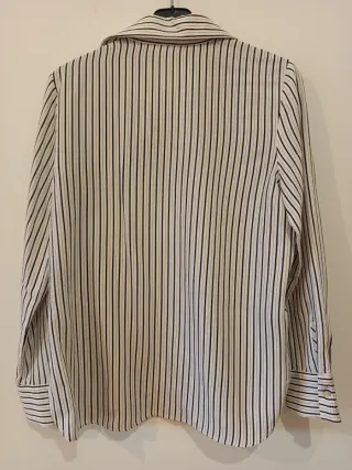 Camisa rayas crema y negro, Zara Talla XS