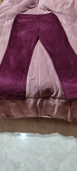 Pantaloni viola a coste taglia 40