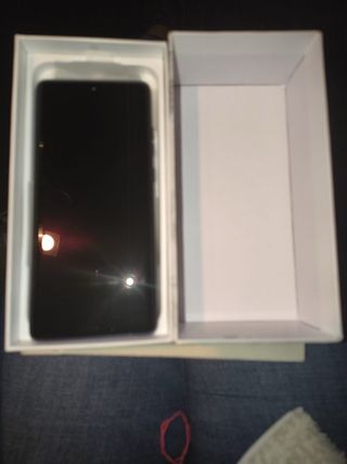 Motorola Edge 60 Fusion 5G 256GB – Como Nuevo