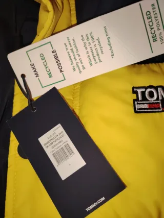 Plumas Tommy Hilfiger Amarillo y Azul