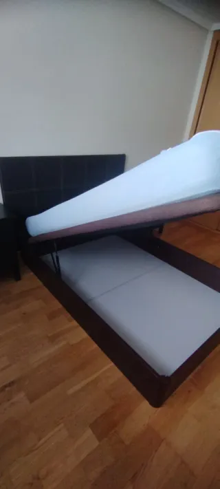 Canapé abatible madera y tela