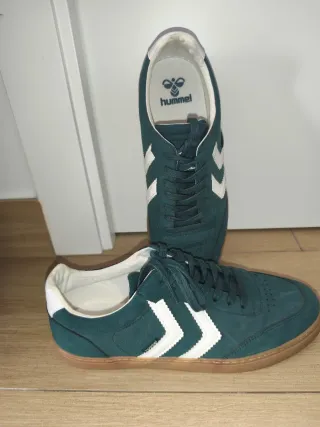 Zapatillas Hummel verdes y blancas