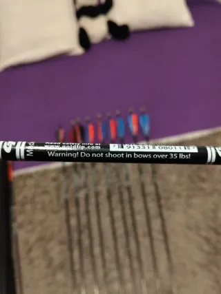 14 flechas carbono pluma natural.