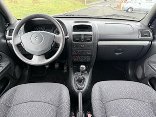 Renault Clio “78.000. km” unica propietaria