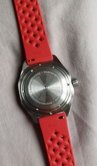 Reloj Vostok Komandirskie Diver Rojo