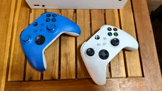 Xbox Series S 512GB Blanca + 2 mandos y accesorios