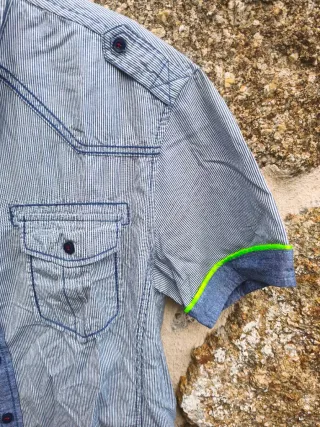 Casaco Estilo Militar - Detalhes Neon (Tam. L)