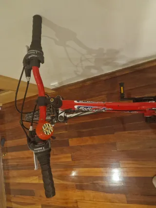 Bicicleta Orbea  B&G infantil roja