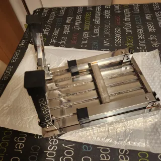 Banquito metálico plegable