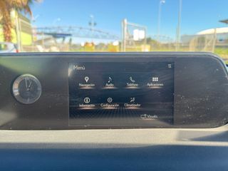 Lexus UX 250 h Business