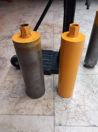 Perforador DeWalt con brocas