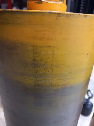 Perforador DeWalt con brocas