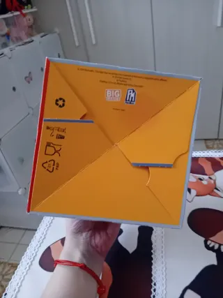 Scatola Happy Meal Pet Simulator 2024