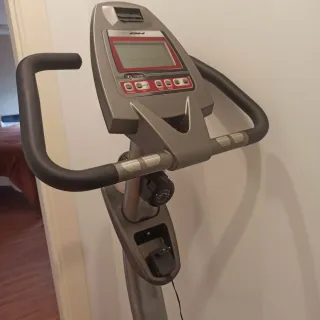 Bicicleta Estática BH Carbon Bike