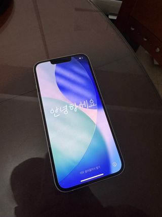 iPhone 13 Rosa pantalla original un año de uso