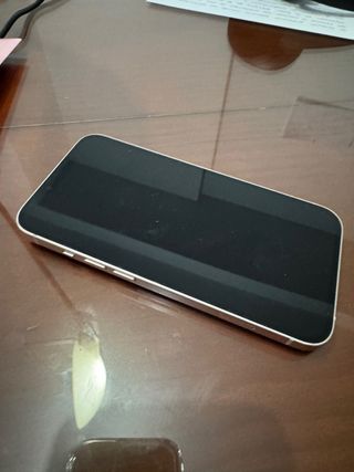 iPhone 13 Rosa pantalla original un año de uso