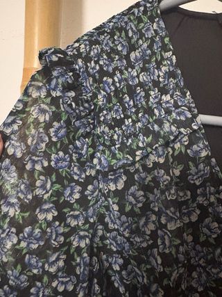 Vestido Zara flores azul y negro