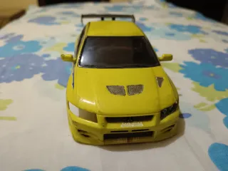 Carrocería Kyosho Mini z