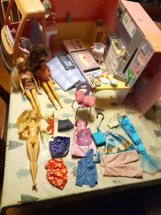 Camper Barbie Super Accessoriato