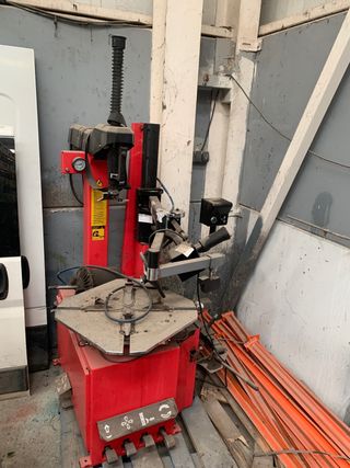 Desmontadora de neumáticos profesional