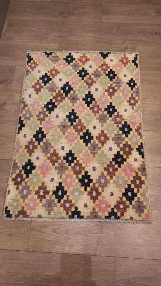 Alfombra de lana importada multicolor