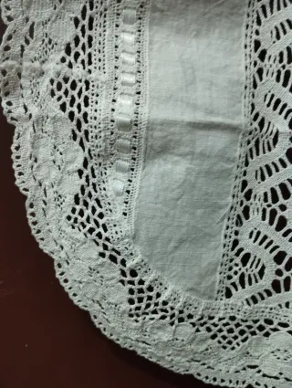 Naperon Linho e Crochê Branco