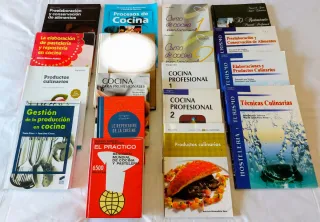 Lote de libros de cocina, hostelería y gastronomía