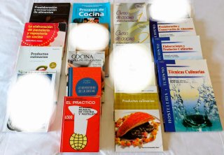 Lote de libros de cocina, hostelería y gastronomía