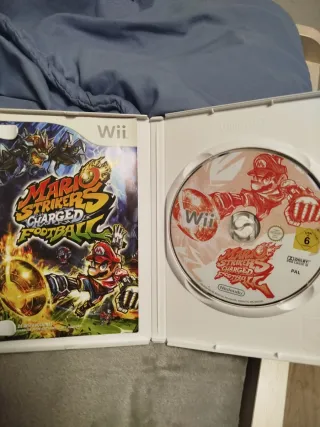 Wii Mario Strikers Charged Football