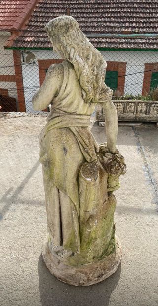 Estatua Jardín Art Nouveau Antigua