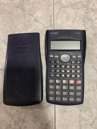 Calculadora Científica Casio fx-82MS