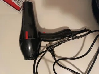 Secador de pelo Parlux negro