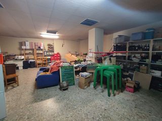 Local comercial en venta en Vallirana