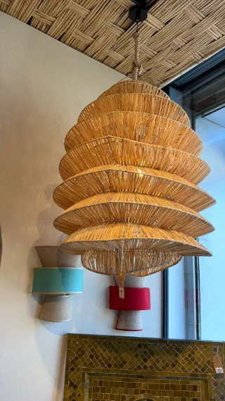 Lámpara colgante de ratán