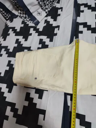 Pantalón pitillo mujer amarillo