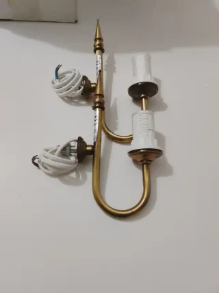 Apliques de metal dorados para mueble