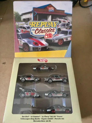 Hot Wheels Replay the Classics 80