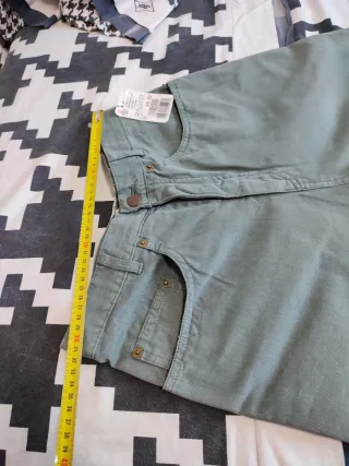 Pantalón mujer verde oliva