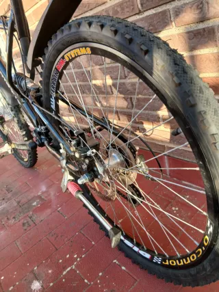 Bicicleta Curtis MTB 26” Doble Suspensión