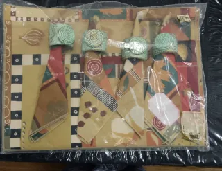 Conjunto 4 individuais, 4 Guardanapos, 4 argolas.