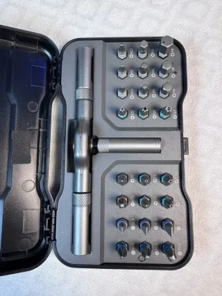 Set Cacciavite con inserti