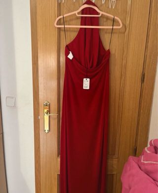 Vestido largo rojo cuello halter
