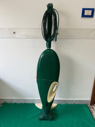 Folletto aspirapolvere + lavapavimenti e accessori