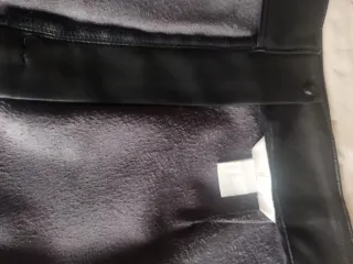 Falda Polipiel Negra H&M Talla M