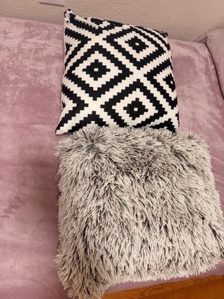 Funda Cojín Geométrico Blanco y Negro