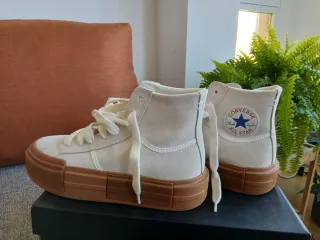 Zapatillas Converse Beige/Marrón Nuevas