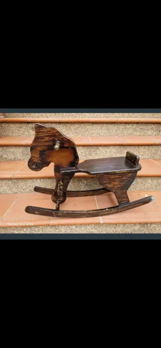 Caballito de madera vintage