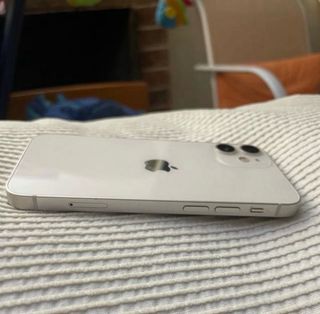 iPhone 12 mini 5G 64GB
