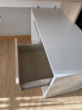 Escritorio Leroy Merlin madera claro y blanco